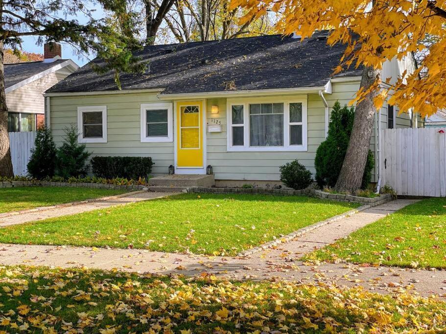 *King Bed/3Bds House Near Naval Base & 6Flags* Apartment Waukegan Exterior photo